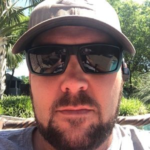 Meet your Posher, Lee